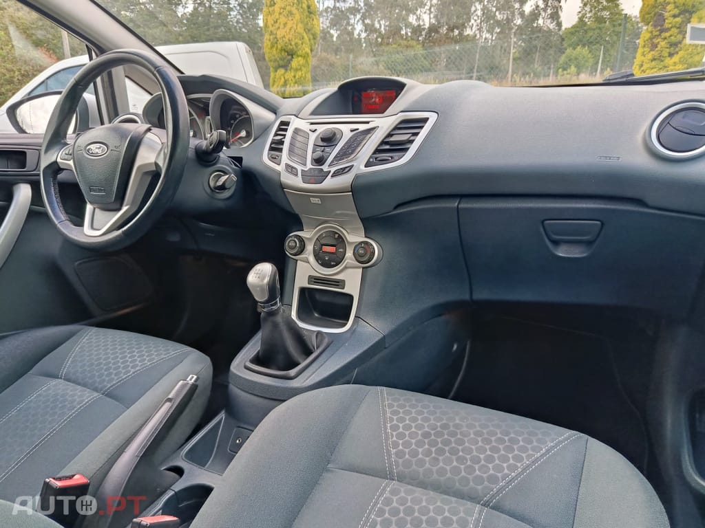 Ford Fiesta 1.4 TDCI Titanium