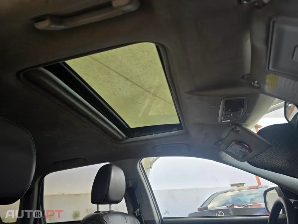 Mitsubishi Outlander 2.0 DI-D Instyle 4WD