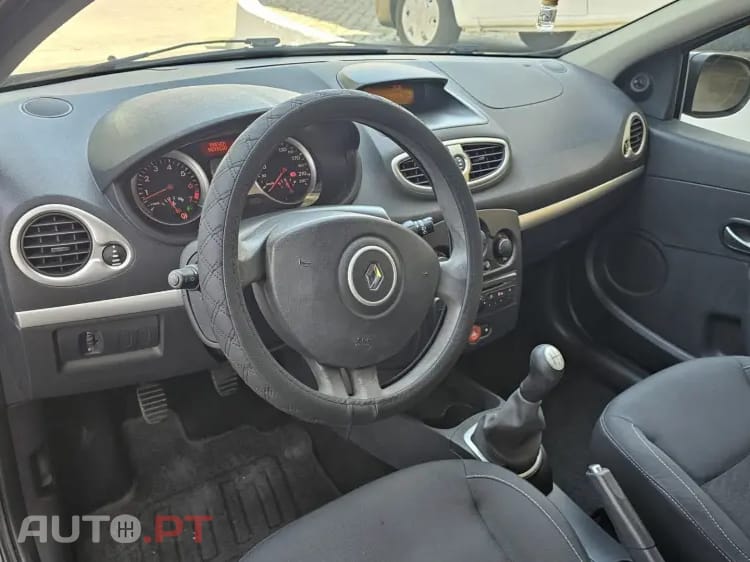 Renault Clio 1.2 TCE GT J15