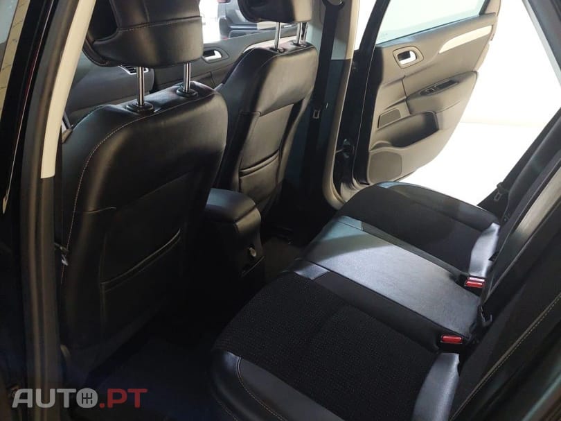 Citroen C4 PureTech 130 Stop & Start EAT6 Selection