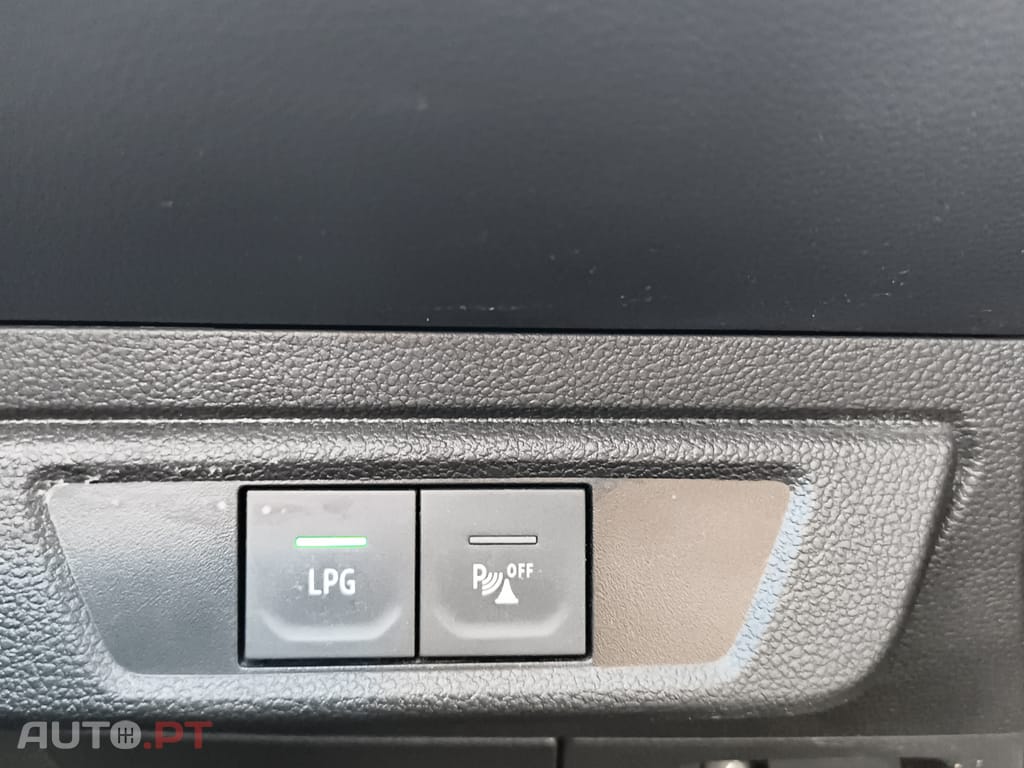 Dacia Sandero Essential Bi-Fuel
