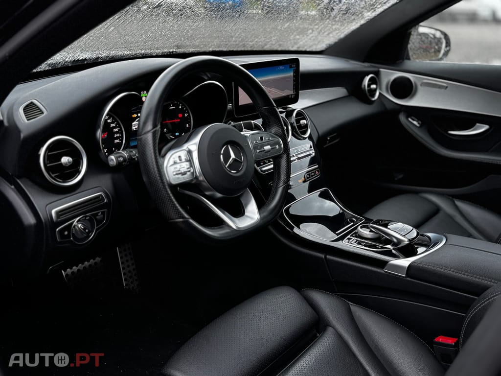 Mercedes-Benz C 300 de AMG Line