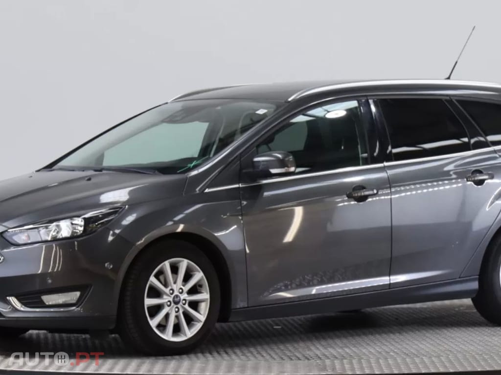 Ford Focus SW 1.0 SCTi Titanium