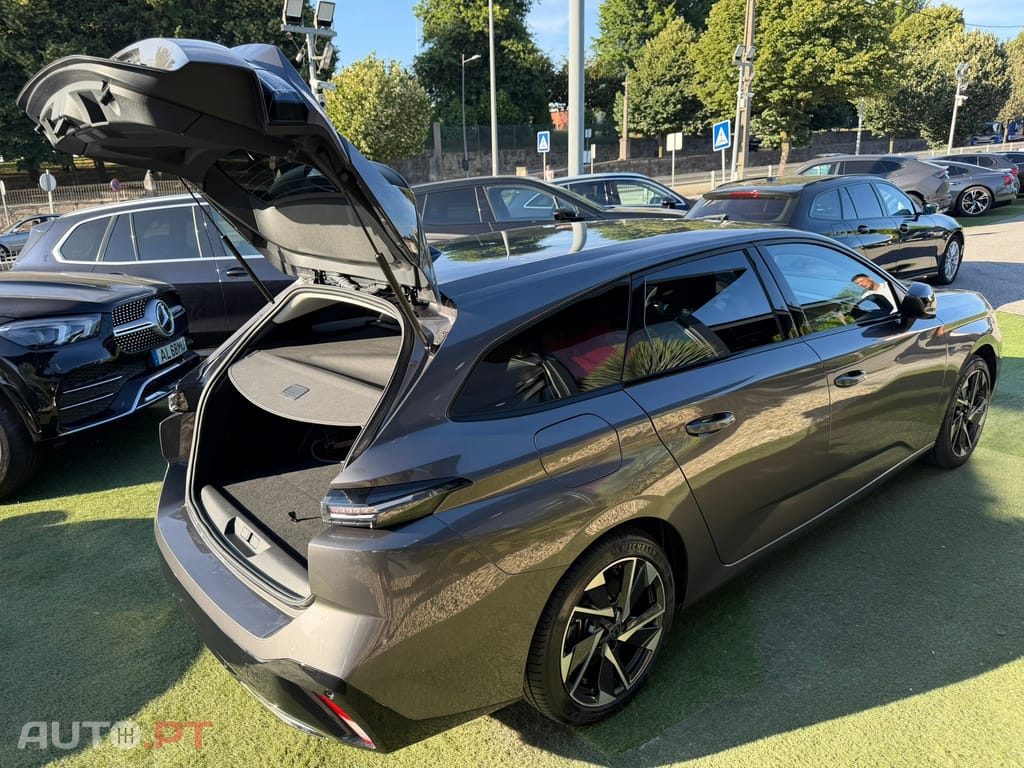 Peugeot 308 SW 1.6 Hybrid Allure Pack e-EAT8