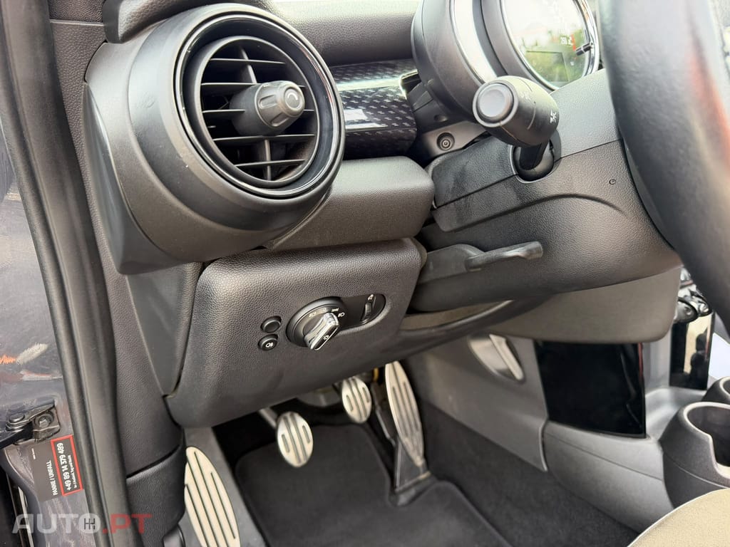MINI Cabrio John Cooper Works