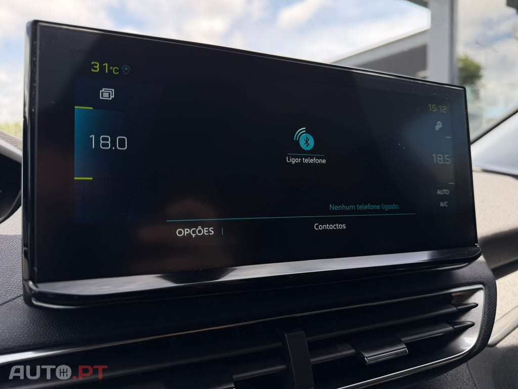 Peugeot 3008 1.6 Hybrid Allure e-EAT8