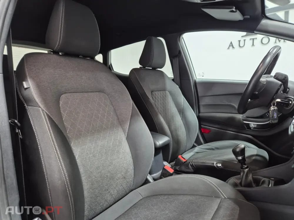 Ford Fiesta 1.0 EcoBoost S&S ACTIVE X