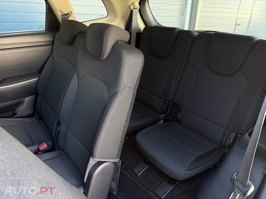 Kia Carens 1.7 CRDi ISG EX