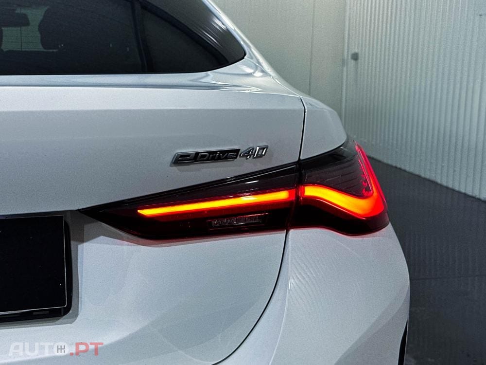 BMW i4 eDrive40 Pack Desportivo M