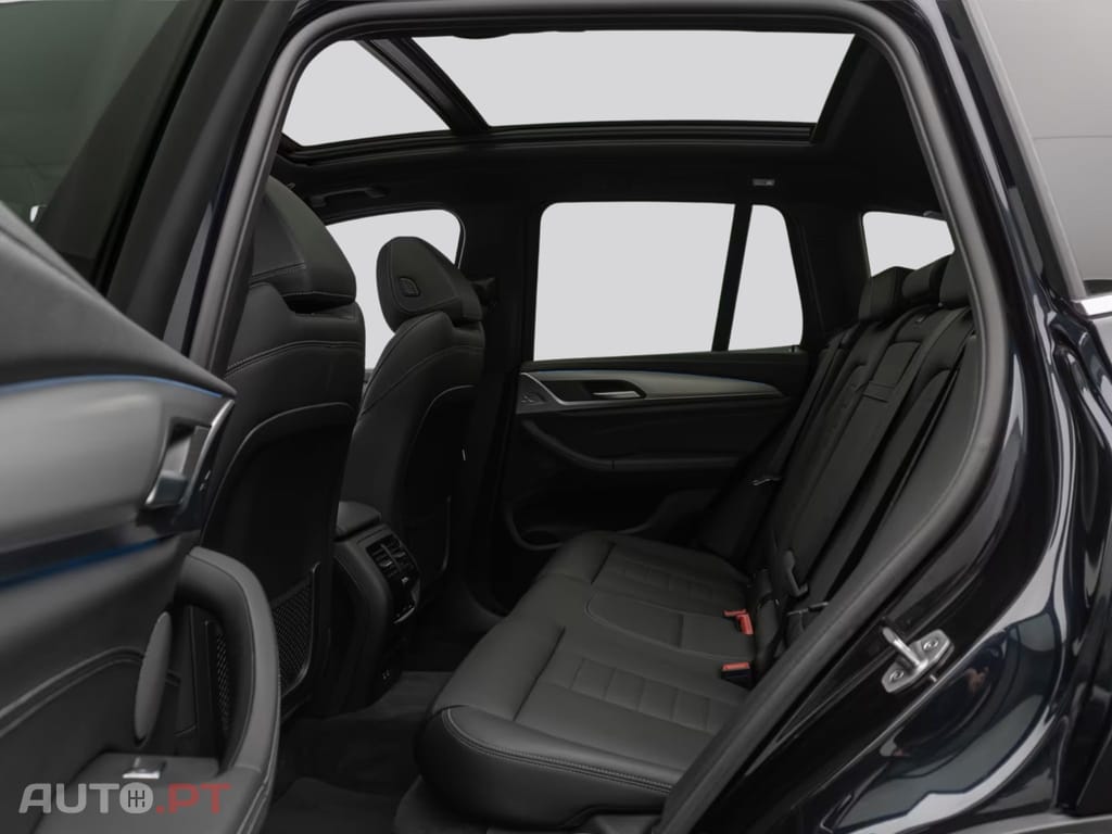 BMW iX3 I.V.A DEDUTIVEL Impressive 