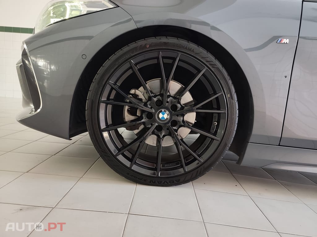 BMW 116 d Pack Desportivo M Auto