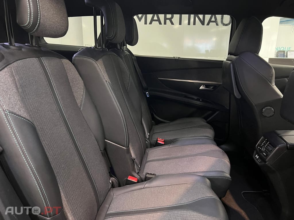 Peugeot 5008 1.5 BlueHDi Allure Pack EAT8