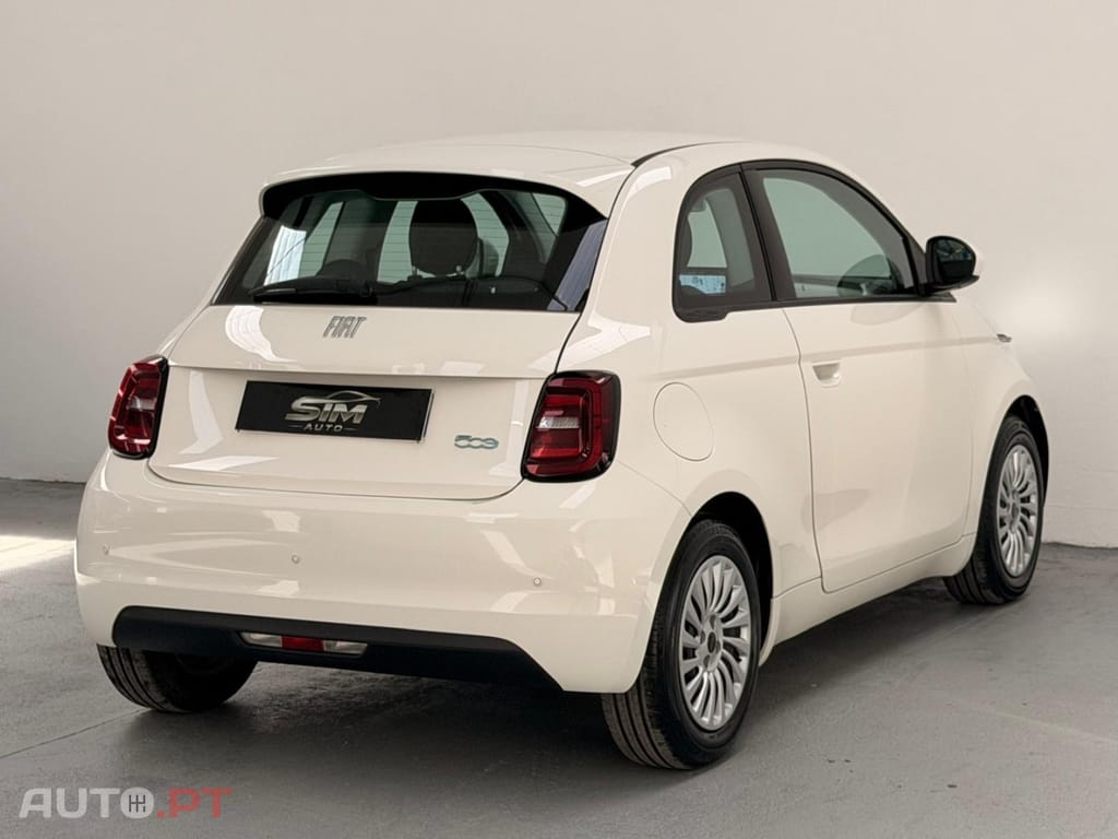 Fiat 500e 42 kWh Icon