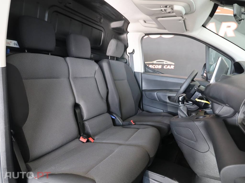 Peugeot Partner 1.5 BlueHDi Asphalt Standard