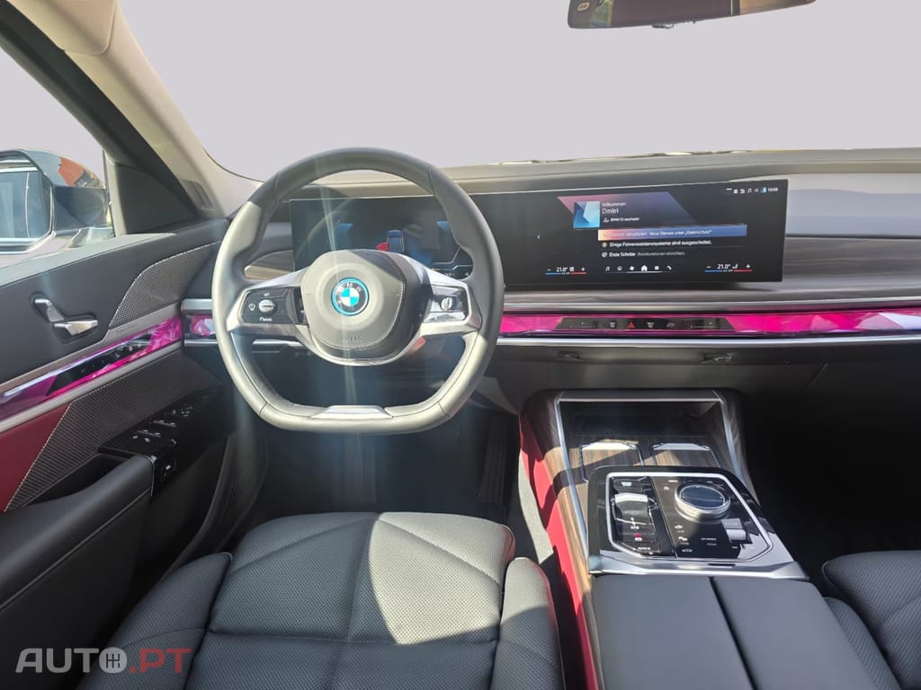 BMW i7 eDrive 50 Design Pure Excellence I.V.A DEDUTIVEL