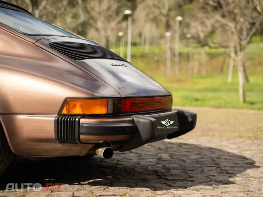 Porsche 911 911 Carrera 3.0