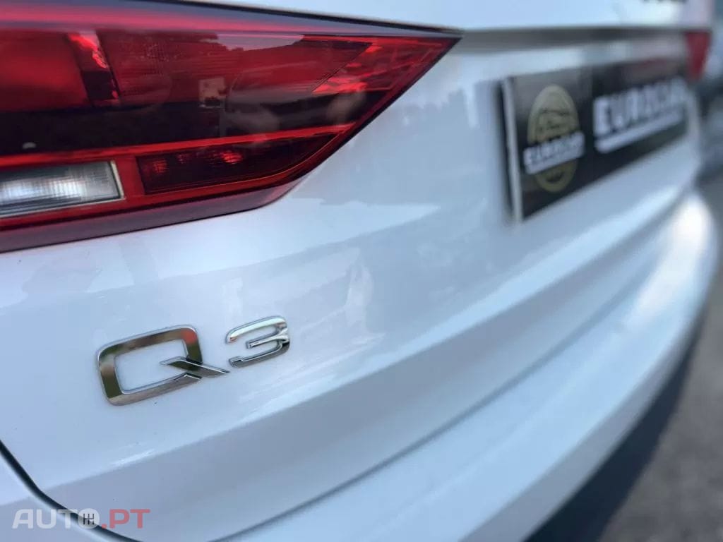 Audi Q3 45 TFSIe S tronic