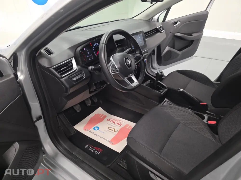 Renault Clio 1.0 TCe Evolution — fotografia 78