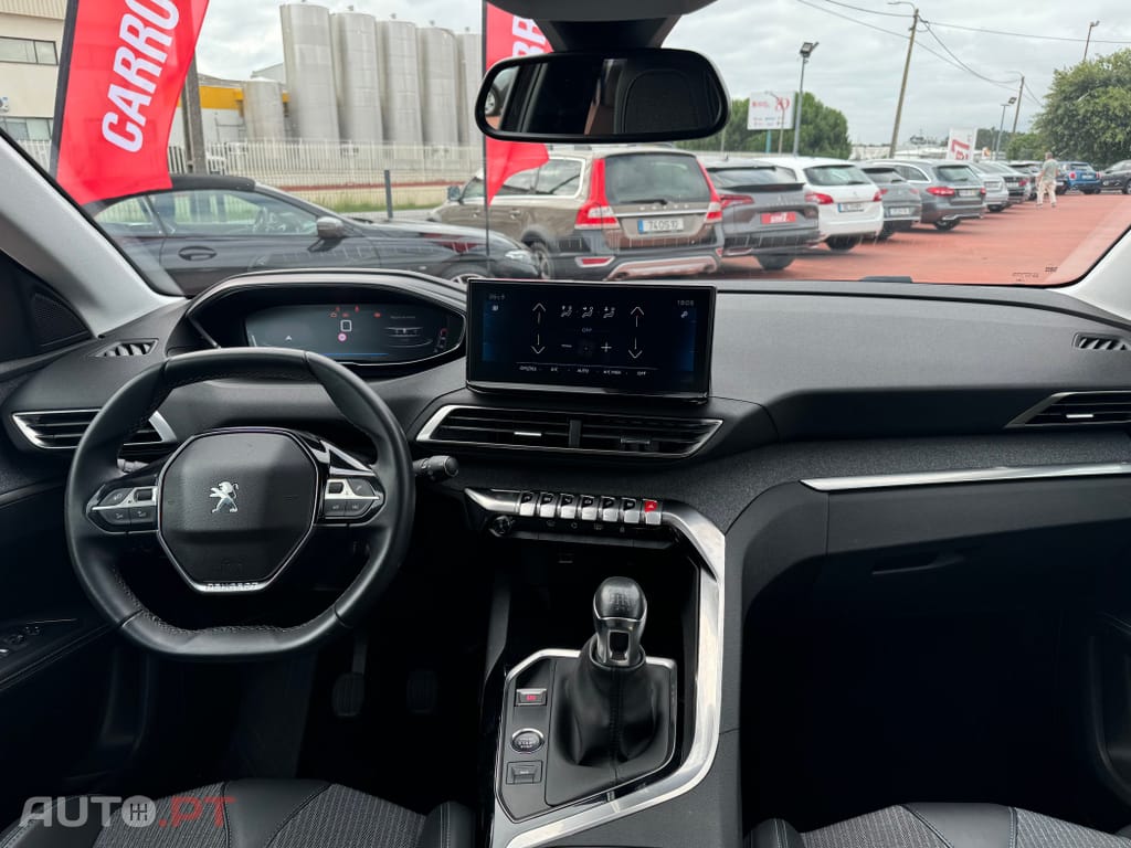 Peugeot 5008 1.5 BlueHDi Allure Pack