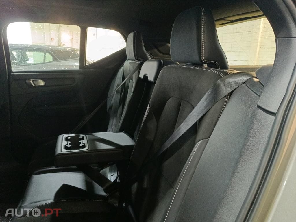 Volvo XC40 1.5 T4 PHEV R-Design