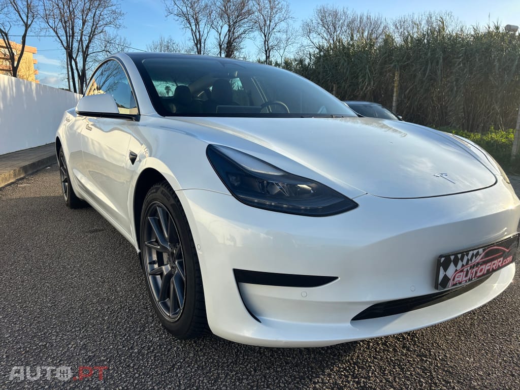 Tesla Model 3 Tração Traseira Premium