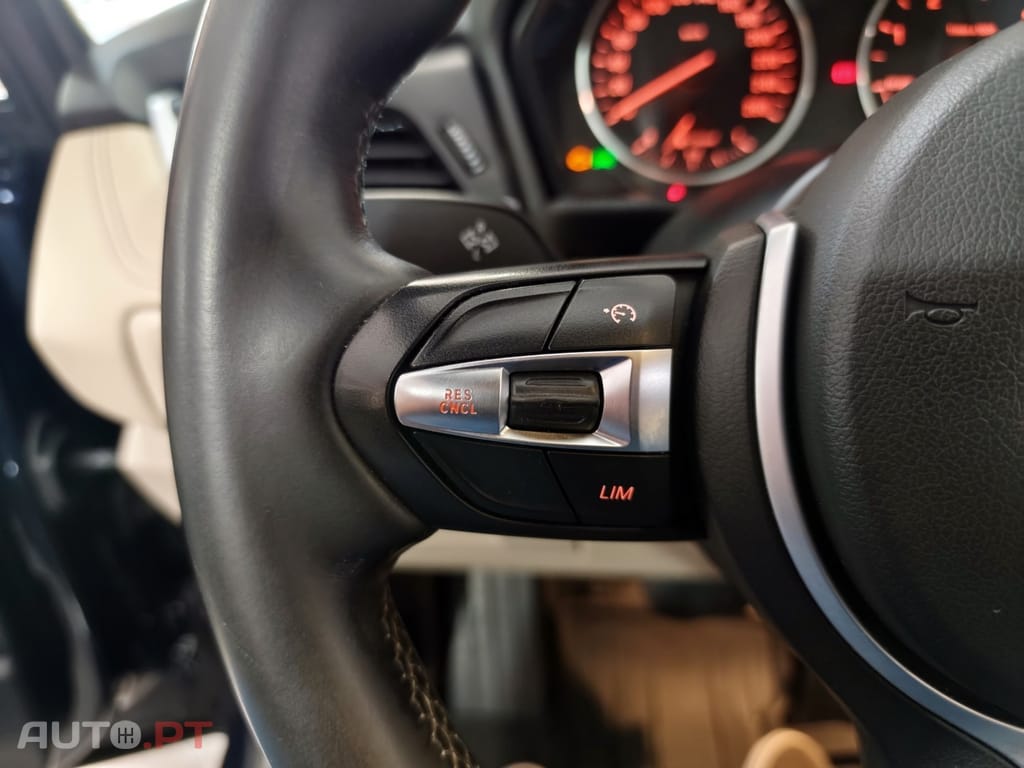 BMW 218 d Line Luxury Auto