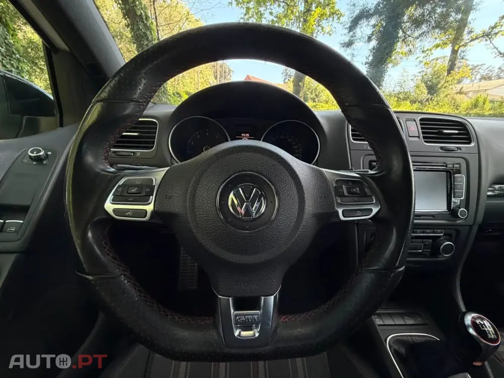 Volkswagen Golf 2.0 TSi GTI