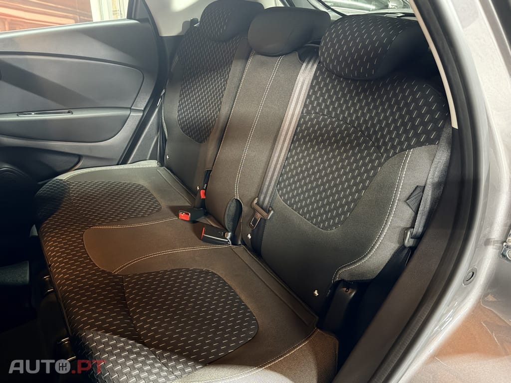 Renault Captur 1.2 TCe Exclusive