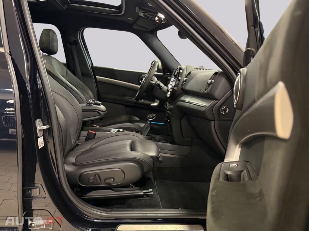 MINI Countryman SE I.V.A DEDUTIVEL