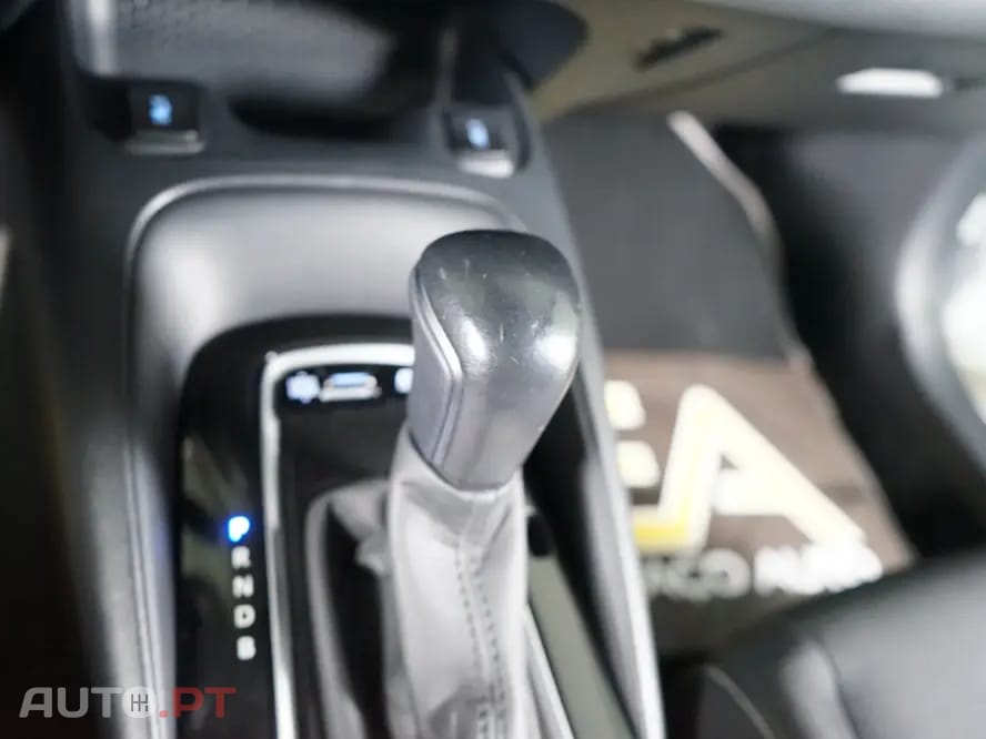 Toyota Corolla 1.8 Hybrid Active