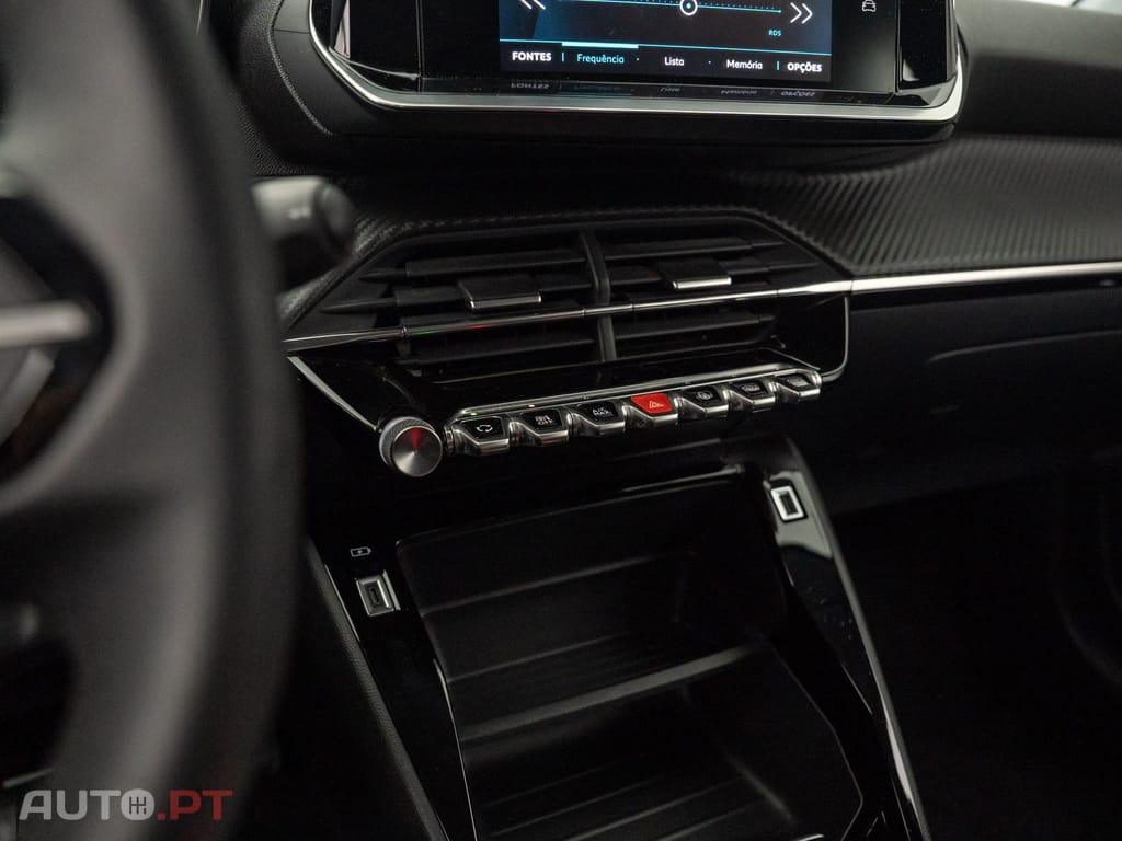 Peugeot E-208 50 kWh Active Pack