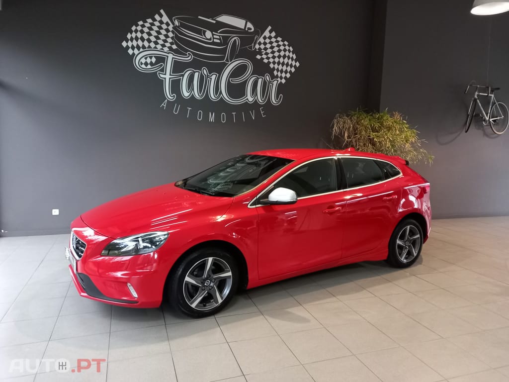 Volvo V40 2.0 D2 R-Design