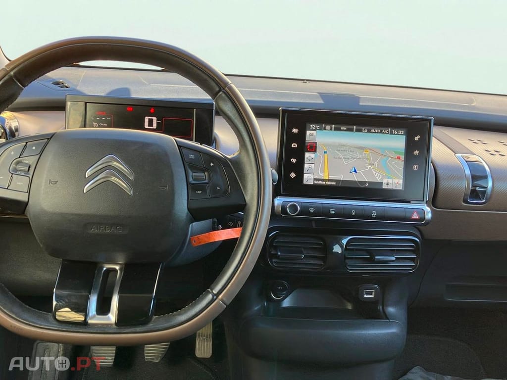 Citroen C4 Cactus 1.6 BlueHDi Shine