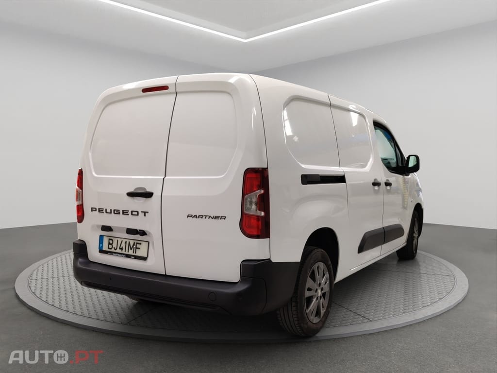 Peugeot Partner 1.5 BlueHDi Premium Longa