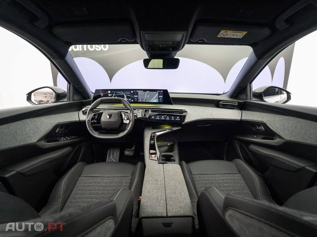 Peugeot 3008 1.2 Hybrid Allure e-DCS6
