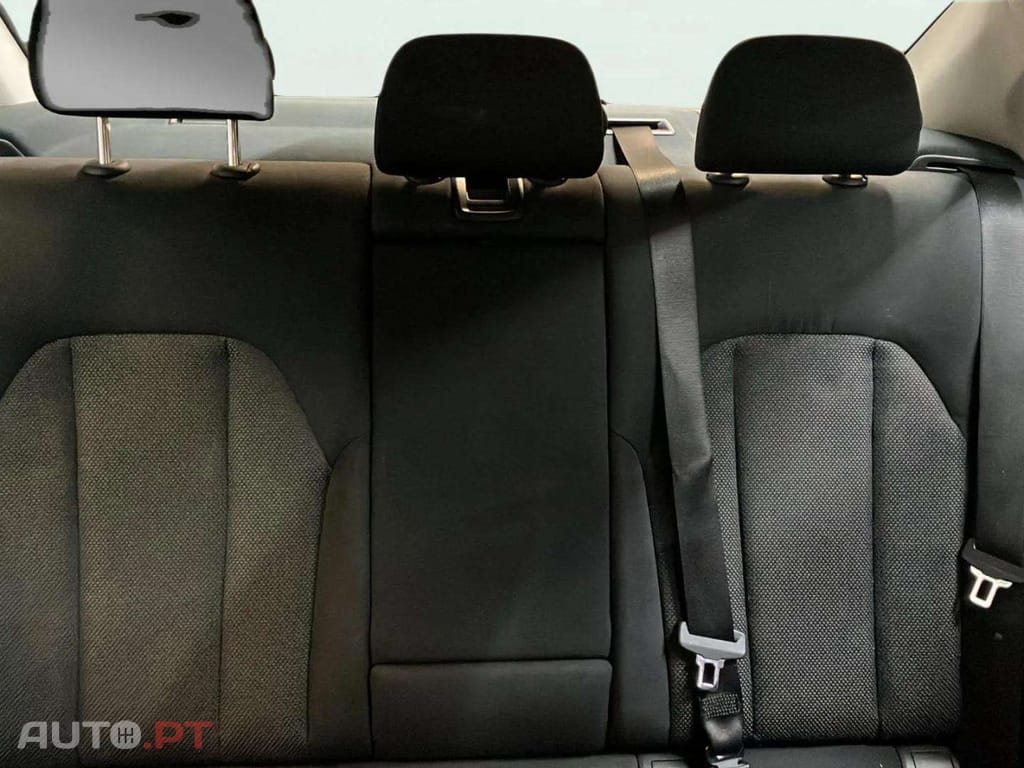 BMW 330 e Corporate Edition Auto