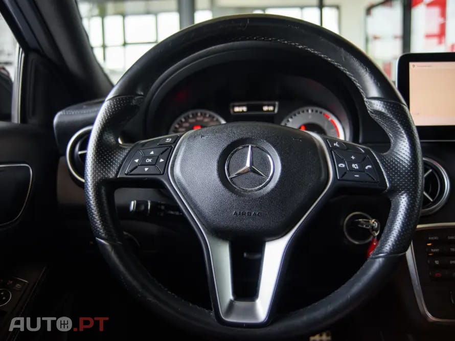 Mercedes-Benz A 200 CDI (BlueEFFICIENCY) Urban