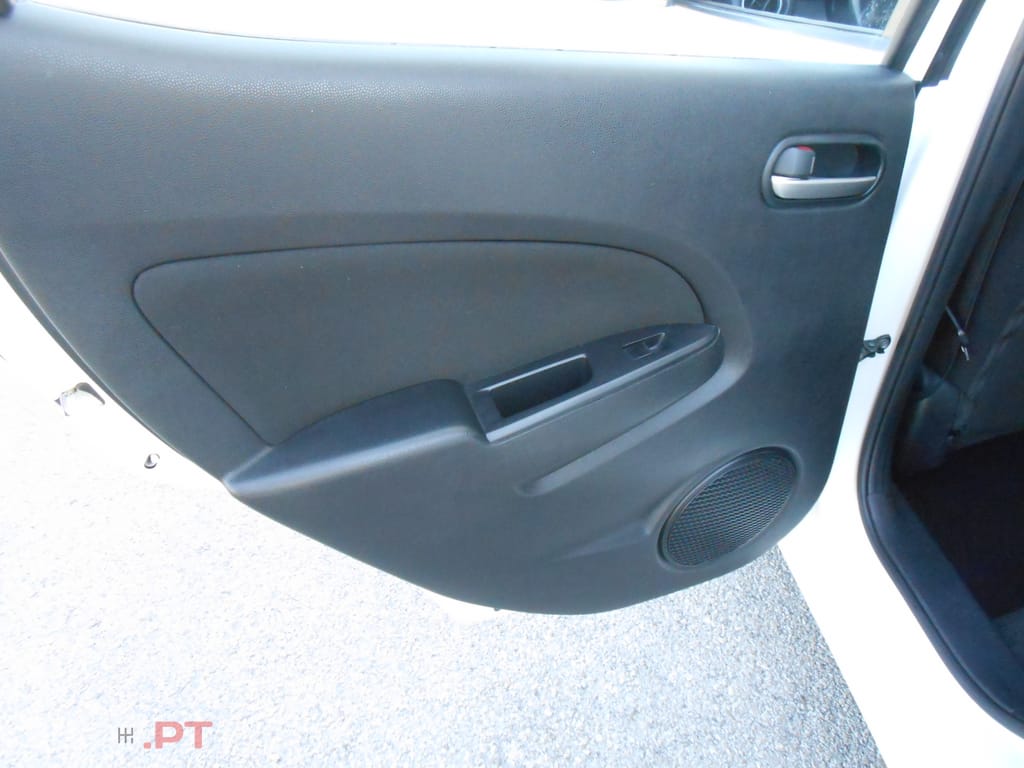 Mazda 2 1.3 I SPORT