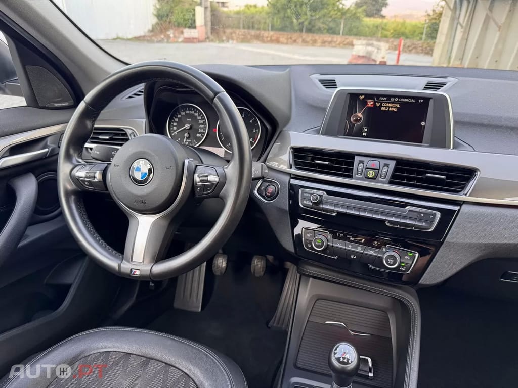 BMW X1 16 d sDrive Line xLine