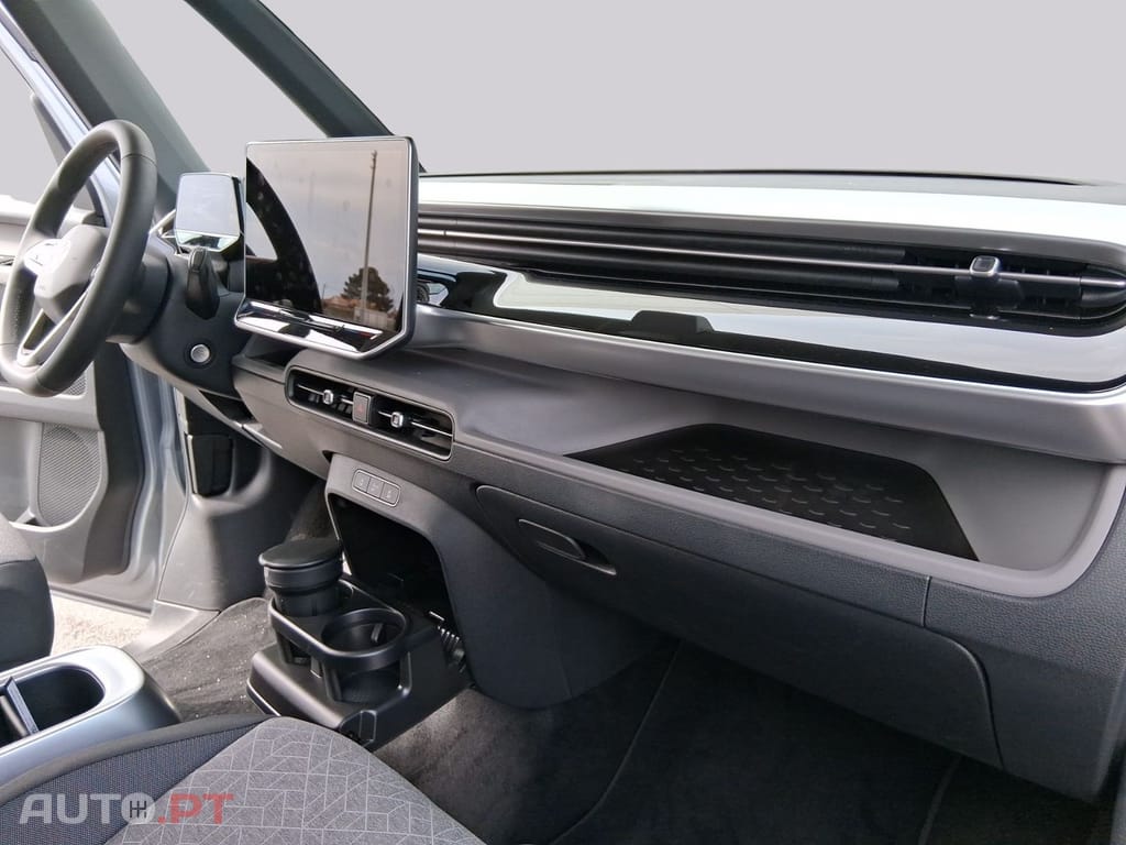 Volkswagen Id. Buzz Pro 91 kWh I.V.A DEDUTÍVEL 