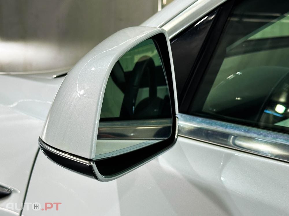 Tesla Model 3 Long-Range Dual Motor AWD