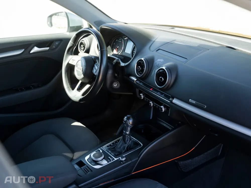 Audi A3 Sportback 1.6 TDI S-line