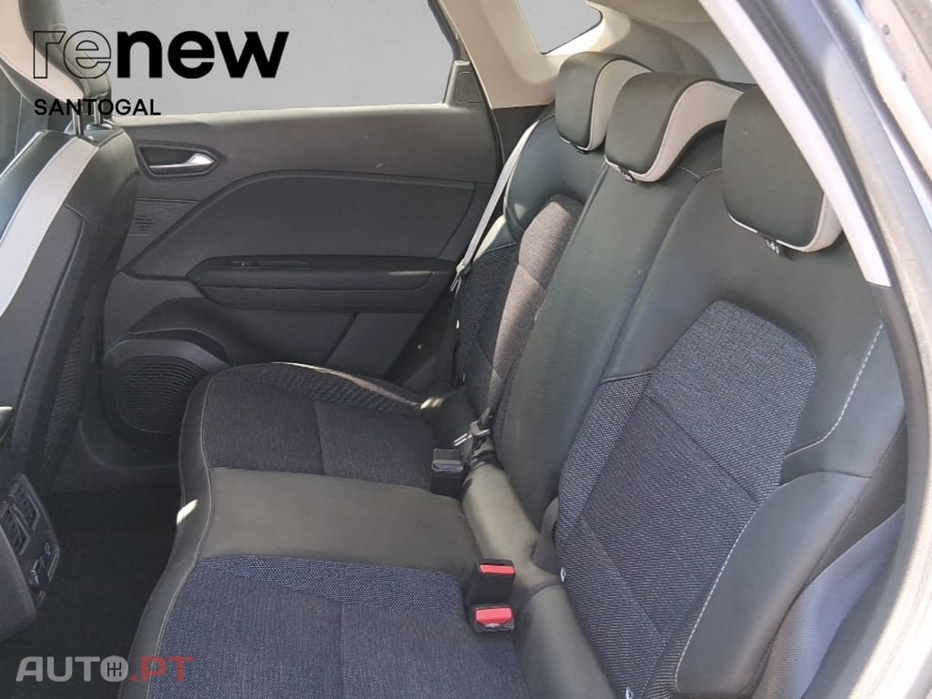 Renault Captur E-tech Plug In Hybrid 160