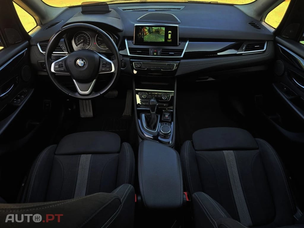BMW 216 d Line Luxury