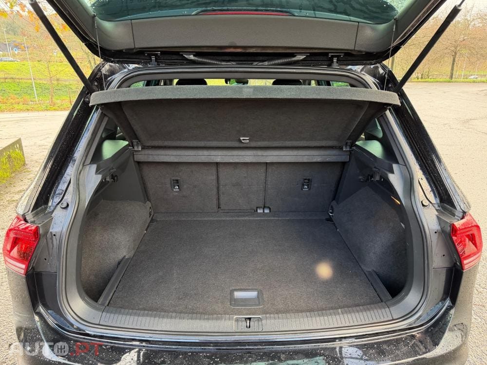 Volkswagen Tiguan 2.0 TDI R-Line DSG 4Motion