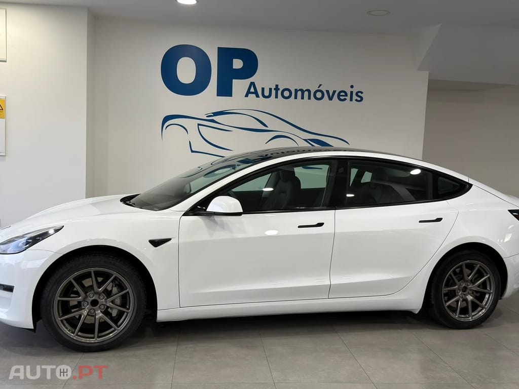 Tesla Model 3 Long Range Tração Traseira