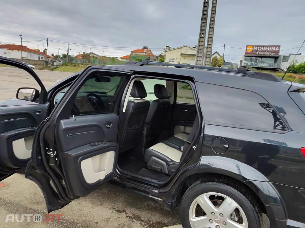 Dodge Journey 2.0 CRD SXT ATX