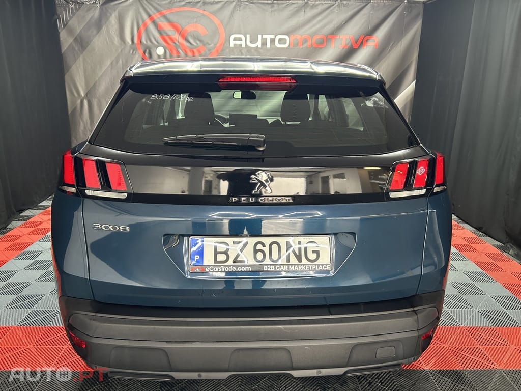 Peugeot 3008 1.2 PureTech Active Pack