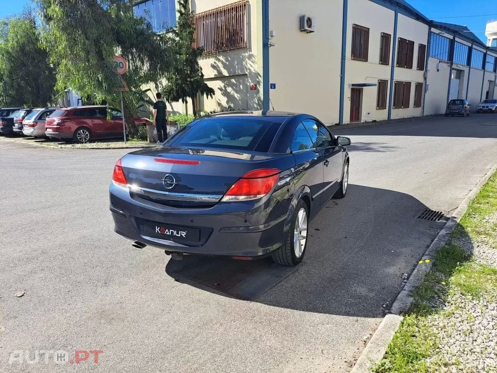 Opel Astra Cabrio TwinTop 1.6
