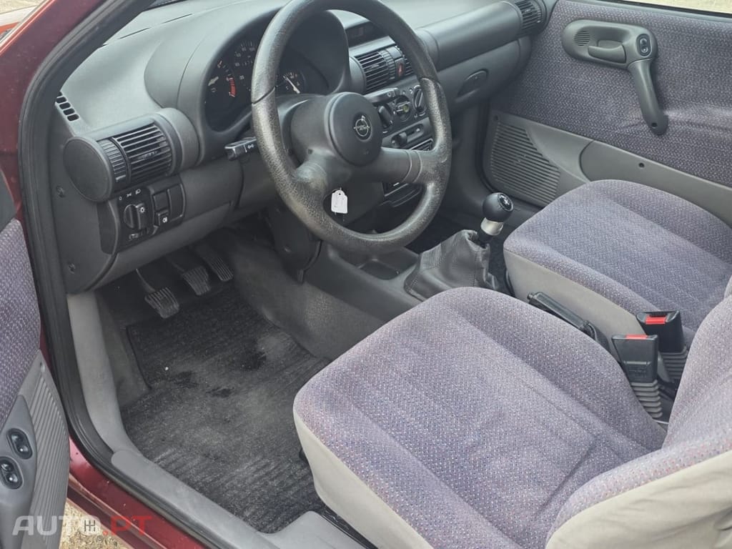 Opel Corsa 1.2 16V Swing